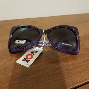 VOX - Trendy Oversized Cat Eye Retro Sunglasses UV400 Purple Black Check…